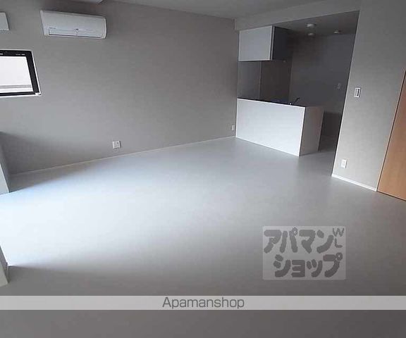 ヴィラスタジオーネ御所南の内装写真