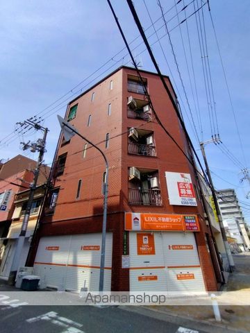 新城ビルの外観写真