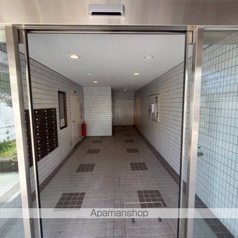 マンションオカザワの玄関写真