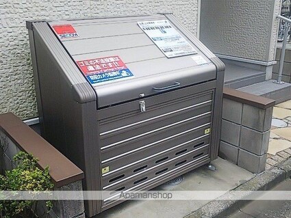 レオネクストジャルダン[1R/25.54m2]の外観3