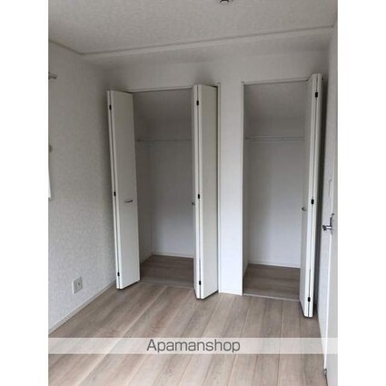 Ｋｏｌｅｔ世田谷北烏山０３[3LDK/79.78m2]の収納