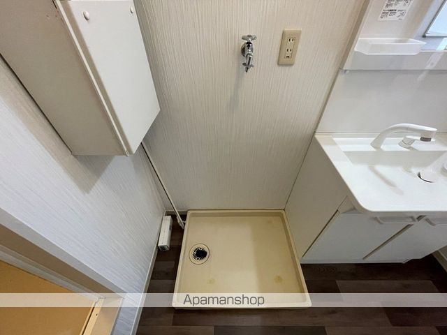 新栄プロパティー恩智IIIの内装写真