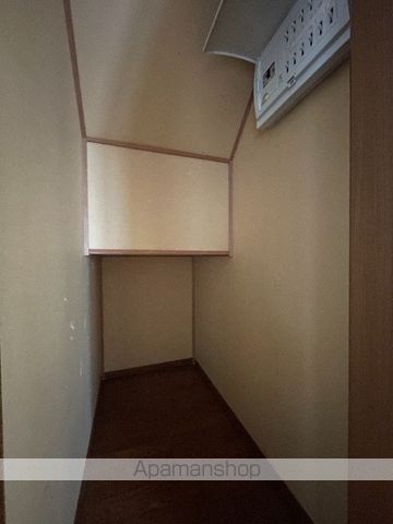 クオーレ Eの内装写真