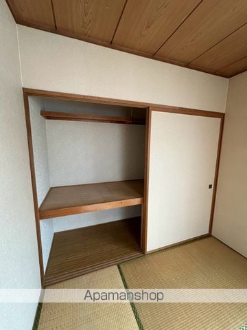 リバーサイドの内装写真