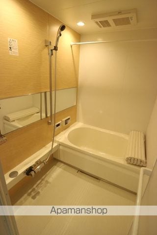 グランマスト栄町B棟の内装写真