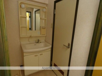 メゾンドール中寺[6LDK/100m2]の洗面所