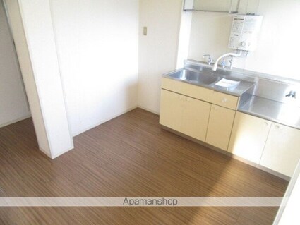 ハイツ水越　Ｂ[2K/35.93m2]のリビング・居間