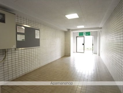 ホワイトウイング片倉Ⅰ[1R/20.16m2]のロビー
