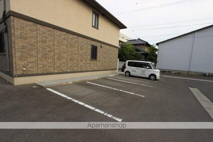 香川県高松市木太町[2LDK/55.44m2]の駐車場