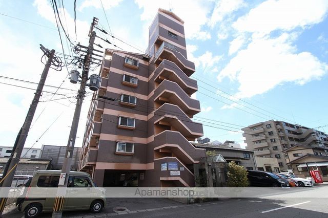 スリーエム原新の外観写真