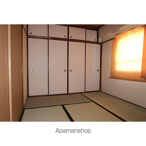 ハイツ太陽 B棟の内装写真