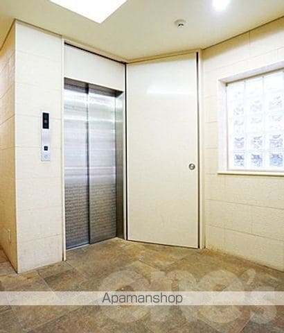 TRUSTY千代田の内装写真