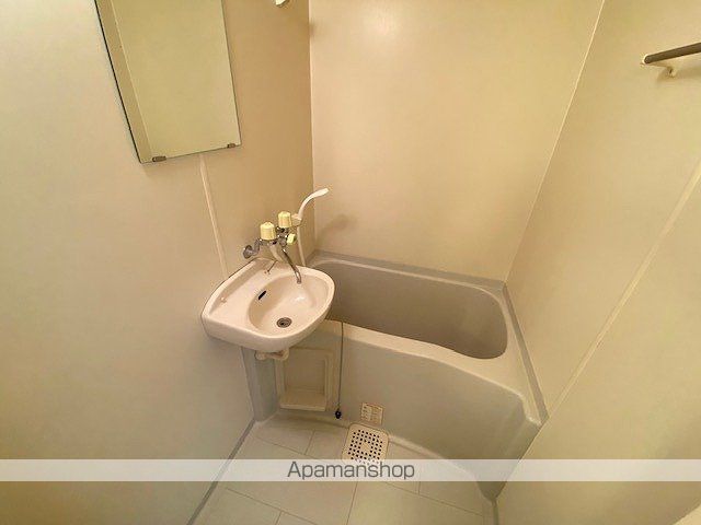 レオパレス山手の内装写真