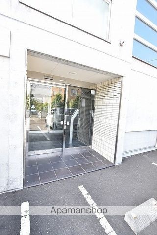 グランディール麻生の玄関写真