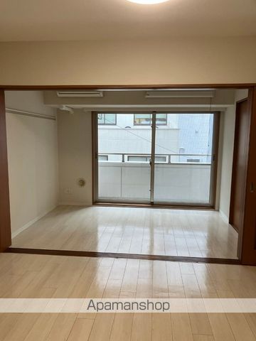カスタリア一番町 EASTの内装写真