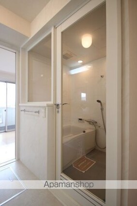 ホワイトローズ[1LDK/53m2]のバス