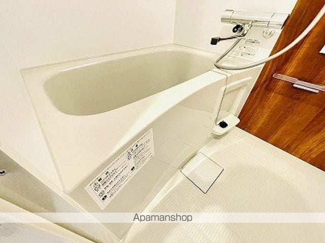 そよ風とラテとの内装写真