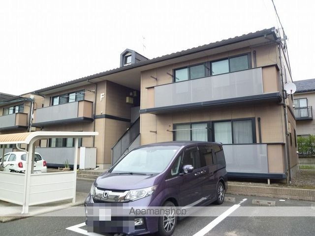 メゾンディアスF棟の外観写真