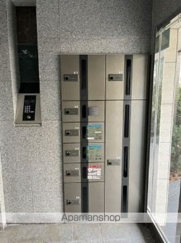 アークアベニュー光の森駅前の玄関写真