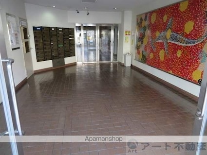 グランドール小坂[3LDK/84.4m2]のエントランス4