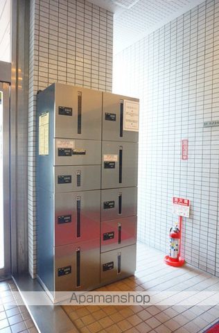 グランドメゾン鶴見の玄関写真