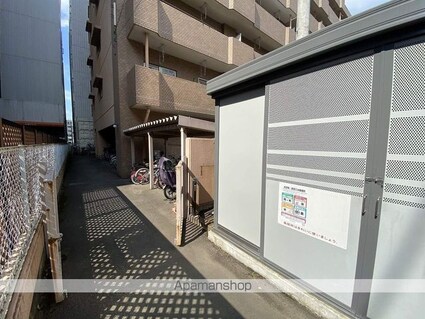 パークハイツ東口[4DK/66.48m2]の駐車場