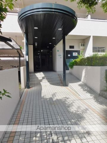 都島北通りマンションの玄関写真