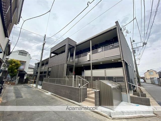 クレイノコルノの玄関写真