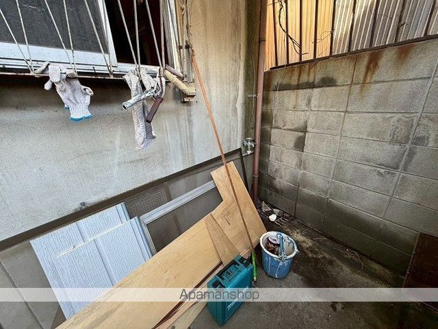 大阪市千日前線 今里駅 徒歩6分 2階建 築50年の内装写真