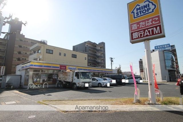 フォーブル高畑の周辺写真