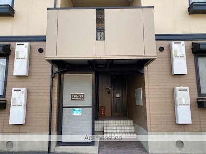 コスモ　ミヤ[2DK/50.42m2]のエントランス