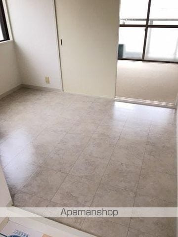 ヴェルドール淡路の内装写真
