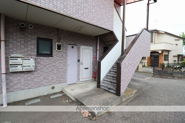 田代ハイツの玄関写真