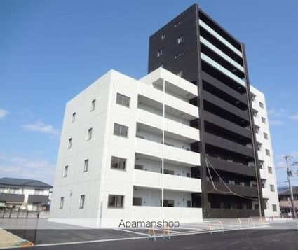 ＴＲＥＮＴＥ　ＬＵＭＩＥＲＥ[1LDK/48.75m2]の外観1