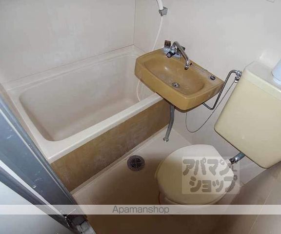 プチラトゥールの内装写真
