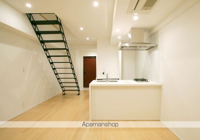 カスタリア新宿夏目坂[2LDK/62.7m2]の内装6