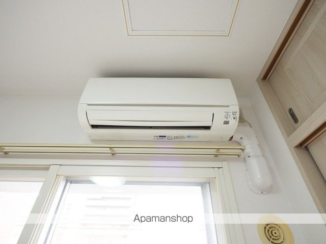 CANVASSすすきのの内装写真