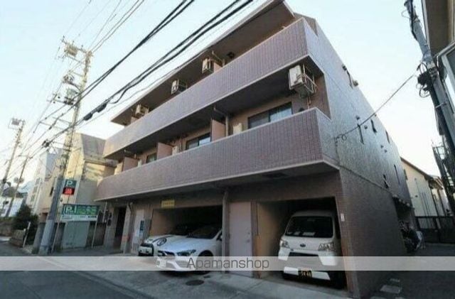 メインステージ中野坂上の外観写真
