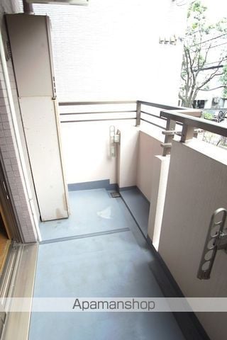 東京地下鉄東西線 西葛西駅 徒歩5分 7階建 築26年の内装写真