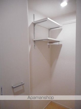 メゾン　ド　リブレ[1K/35m2]の収納