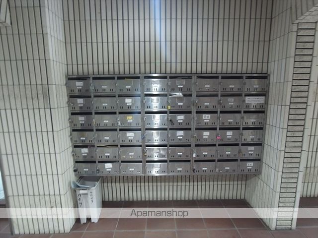 川端ハイツの外観写真