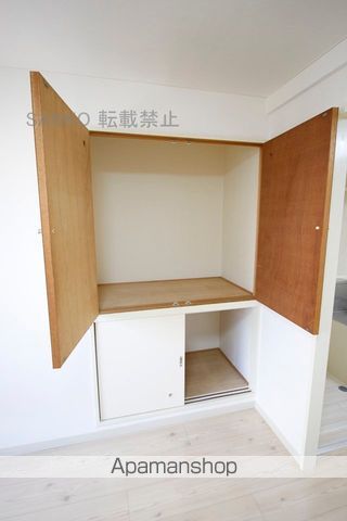 サウスフォーIの内装写真