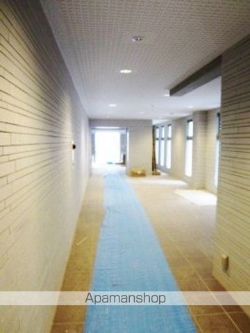 【福岡市博多区吉塚のマンションの写真】