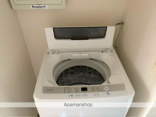 レオパレスロフテージミドリの内装写真