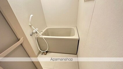 サンラモン東山　Ａ[1LDK/50.36m2]のバス