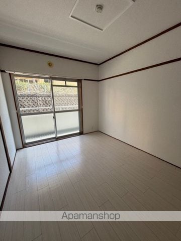衣浦マンションC棟の内装写真