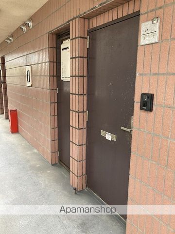 オードピュールの玄関写真
