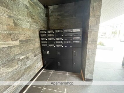 Ｐａｌａｉｓ　Ｐｏｉｒｅ（パレ・ポワール）　Ｂ棟[2LDK/56.13m2]の共用部2