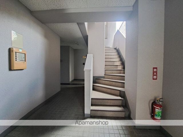 メゾンドール室町[1R/23.36m2]の共用部4