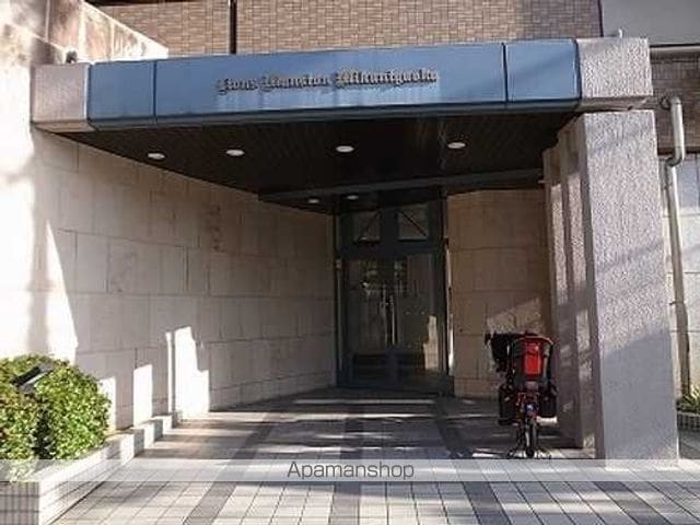 ライオンズマンション三国ケ丘の玄関写真